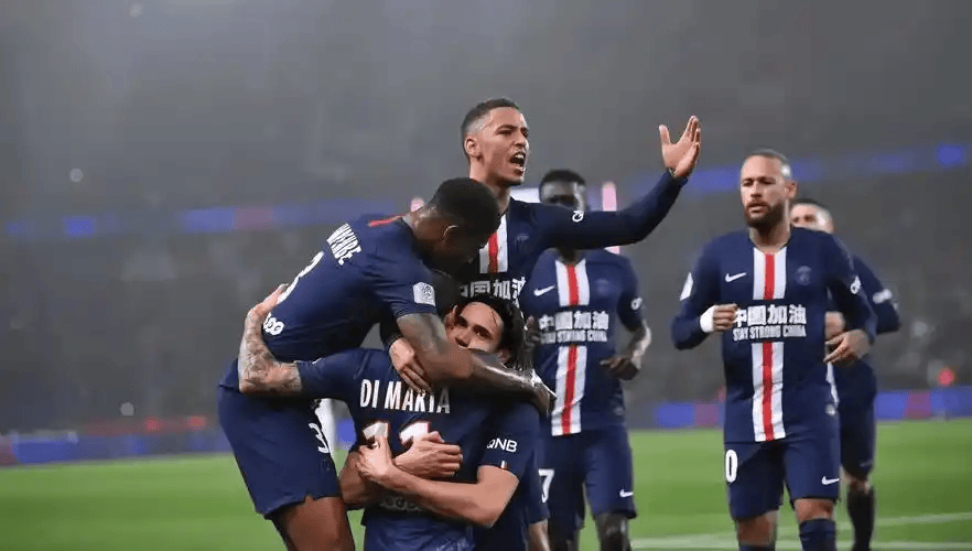 周二009 欧冠：氛围赋能VS客场抗压！里斯本竞技硬撼巴黎，巨星稳定性成破局关键？